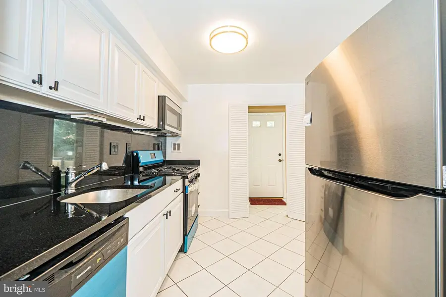 7539 Spring Lake Dr #7539-c, Bethesda, MD 20817 - Image #3