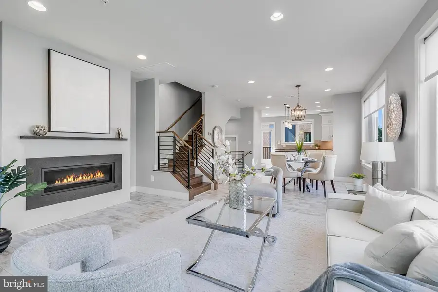 10412 Breuer St, Bethesda, MD 20817 - Image #2