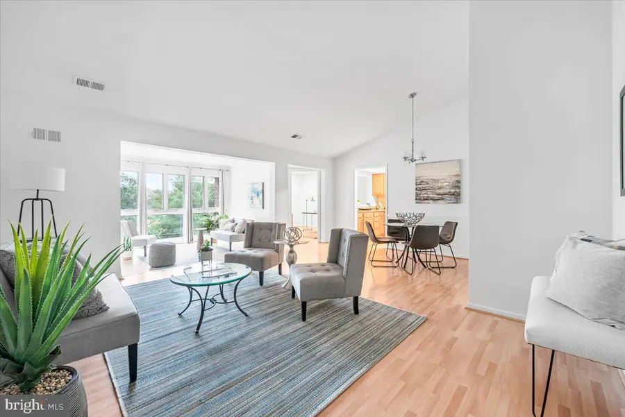 10717 Kings Riding Way #301, Rockville, MD 20852 - Image #3