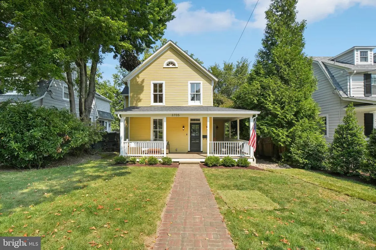 3705 Underwood St, Chevy Chase, MD 20815 - Image #1