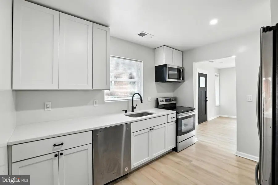 2609 Fenimore Rd, Silver Spring, MD 20902 - Image #2