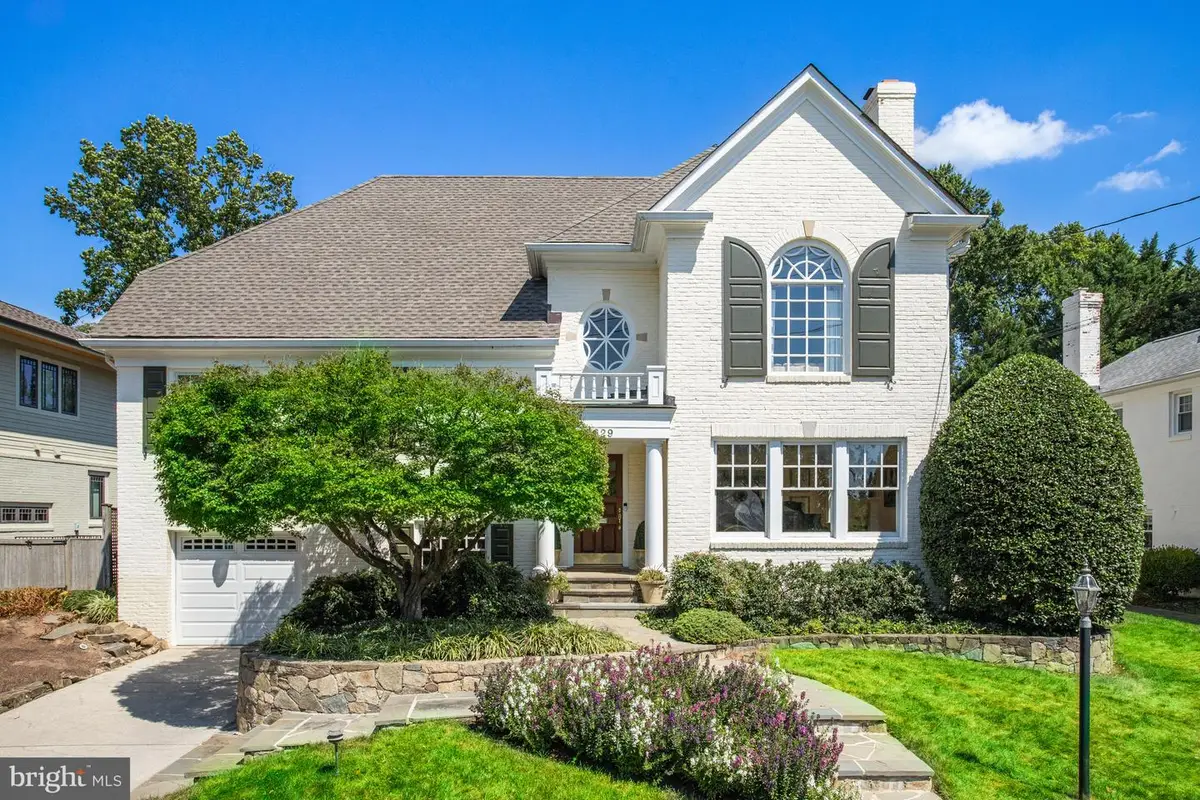 5629 Newington Rd, Bethesda, MD 20816 - Image #1