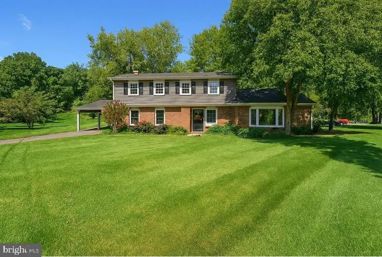 11804 Stonewood Ln, North Bethesda, MD 20852 - Image #1