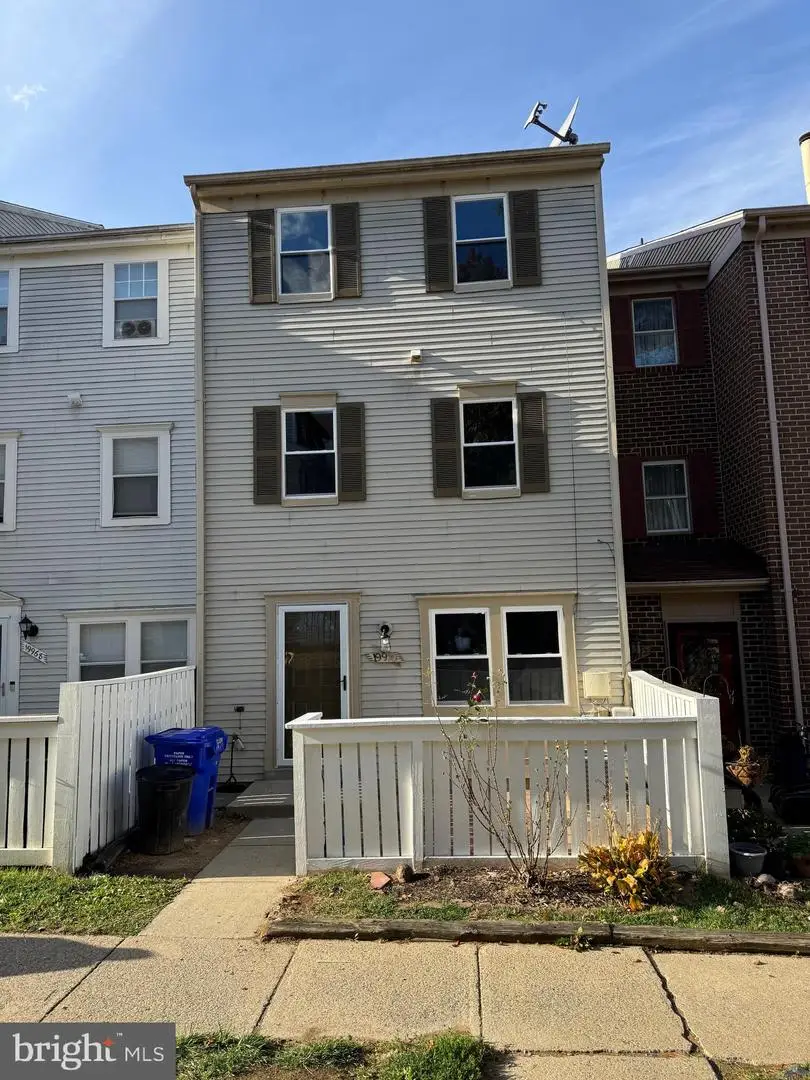 19970 Appledowre Cir #404, Germantown, MD 20876 - Image #1