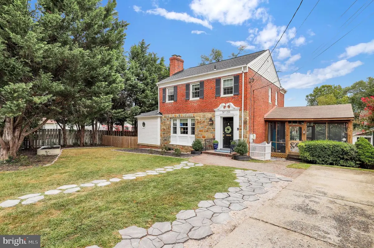 211 E Indian Spring Dr, Silver Spring, MD 20901 - #1