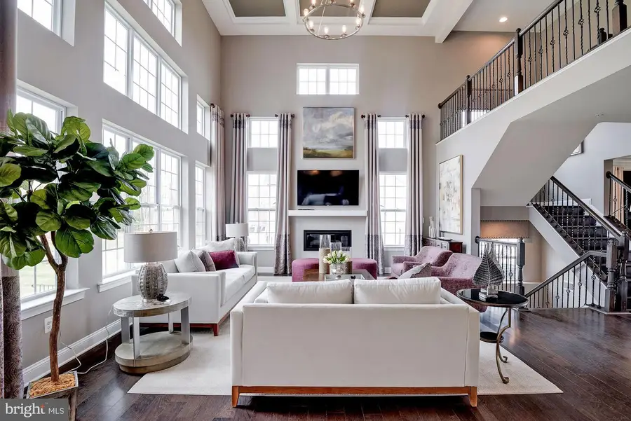 14008 Schaeffer Rd, Germantown, MD 20874 - Image #2