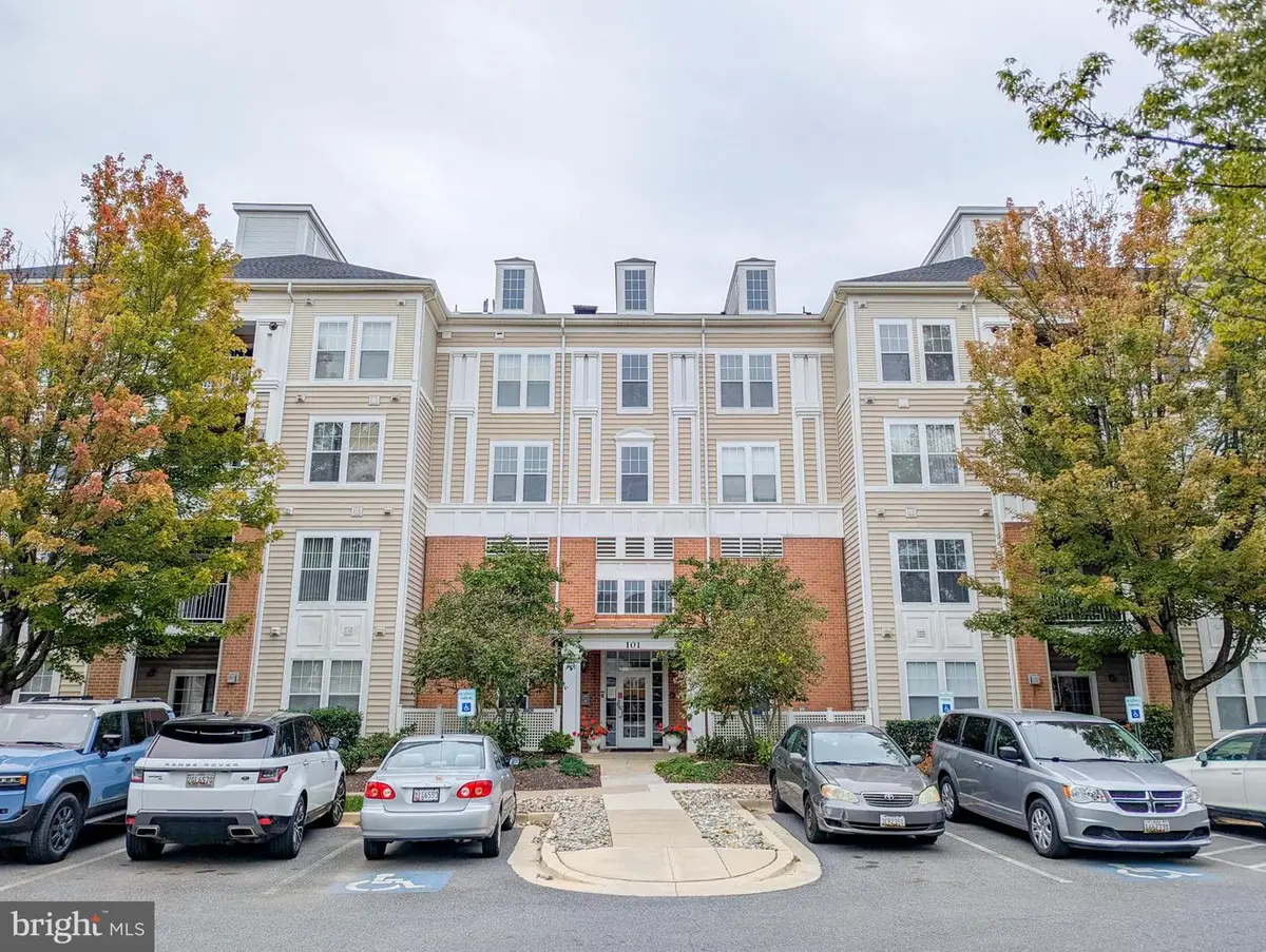 101 Watkins Pond Blvd #4-306, Rockville, MD 20850 - Image #1