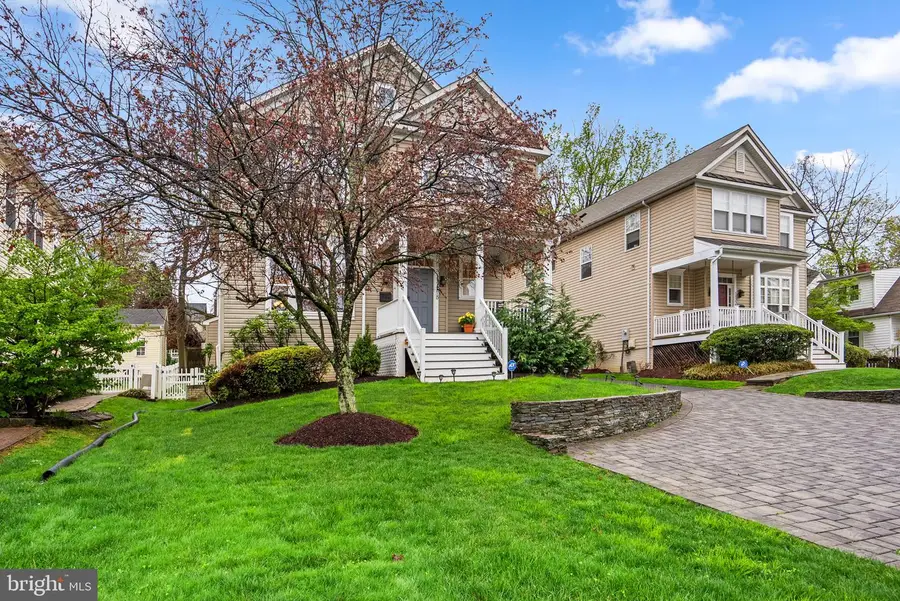 11218 Upton Dr, Kensington, MD 20895 - Image #3