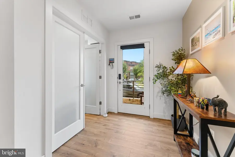 3533 Bellflower Ln, Rockville, MD 20852 - Image #3