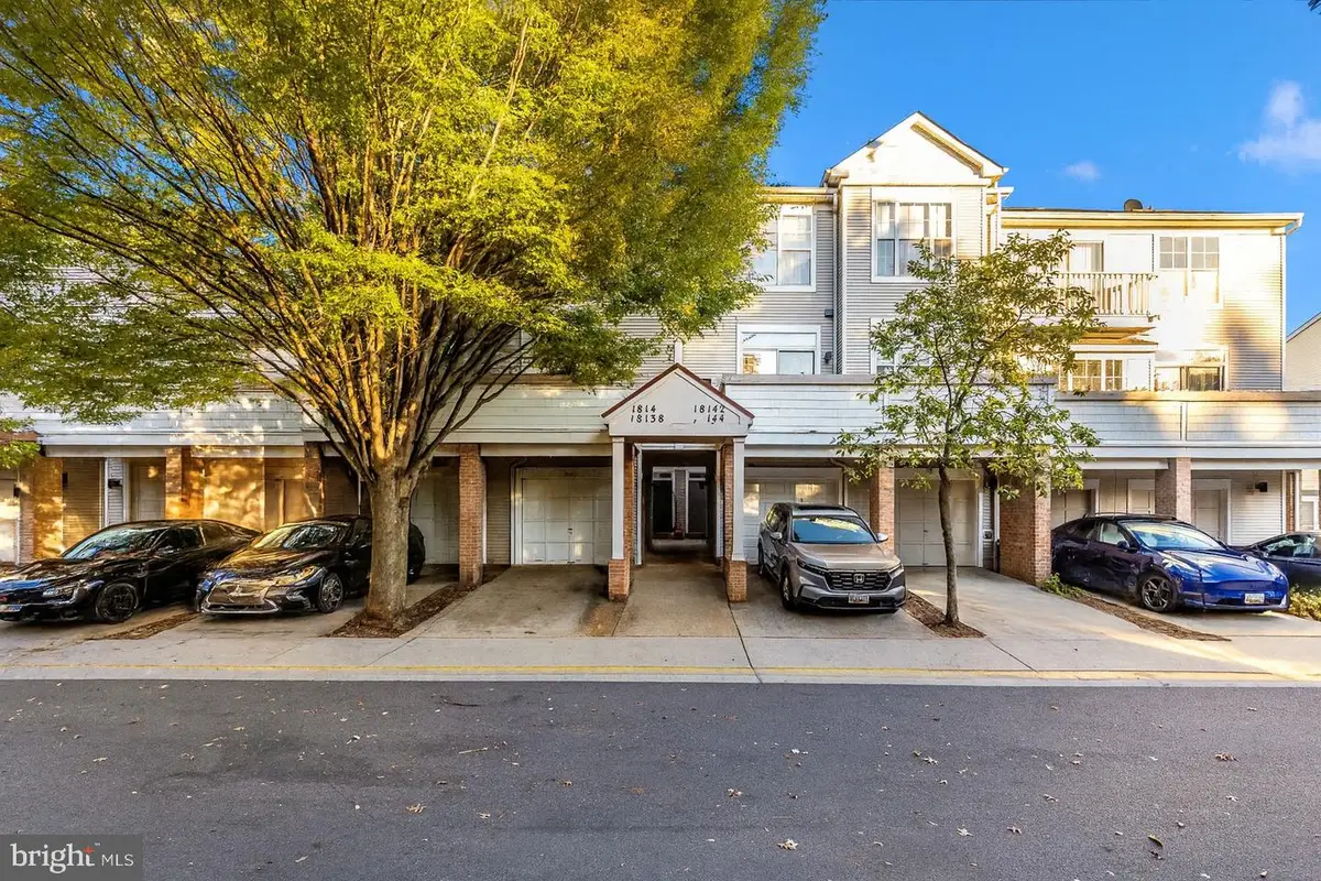 18138 Royal Bonnet Cir, Montgomery Village, MD 20886 - Image #1