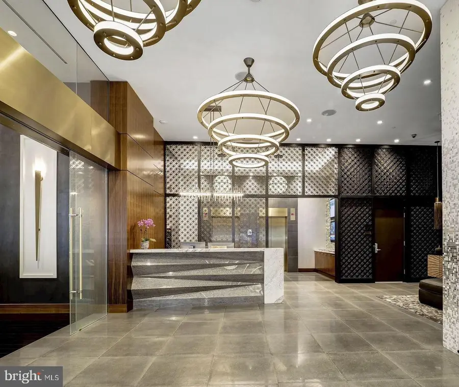 4960 Fairmont Ave #505, Bethesda, MD 20814 - Image #3