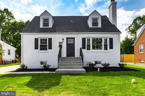 9518 Old Georgetown Rd, BETHESDA, MD 20814