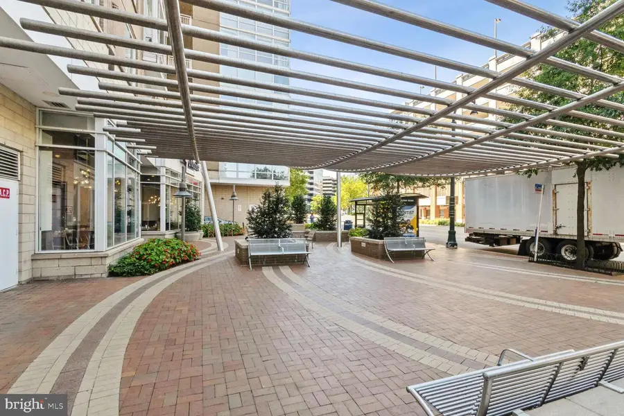 930 Wayne Ave #907, Silver Spring, MD 20910 - #2
