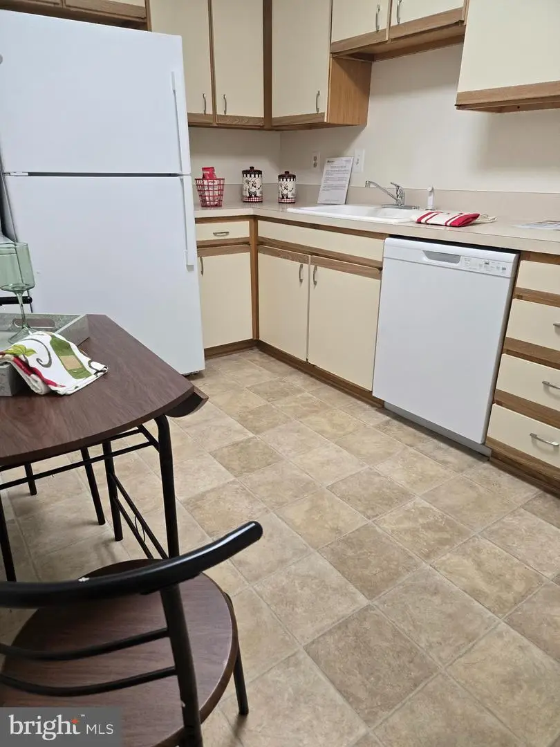 15107 Interlachen Dr #2-321, Silver Spring, MD 20906 - Image #3