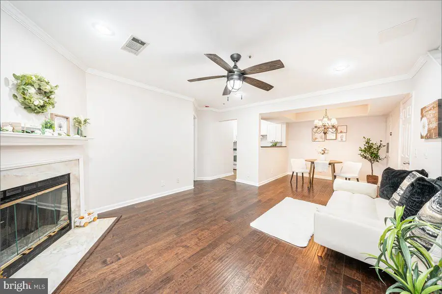 5804 Inman Park Cir #340, Rockville, MD 20852 - Image #2