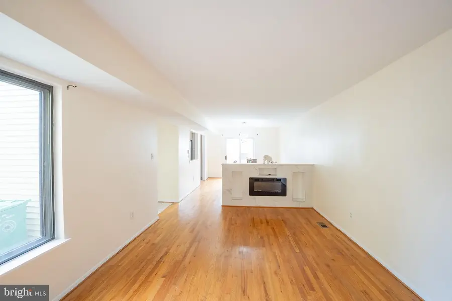 10 Brian Ct #242, Gaithersburg, MD 20877 - Image #3