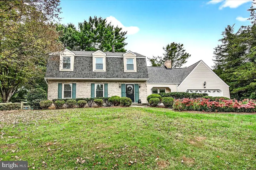 21800 Glendalough Rd, Gaithersburg, MD 20882 - Image #2