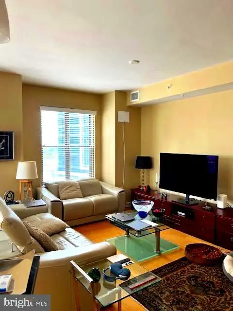 7710 Woodmont Ave Ne #911, Bethesda, MD 20814 - Image #3