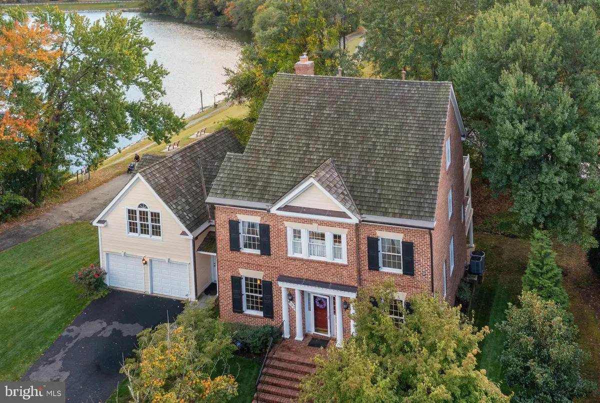 602 Firehouse Ln, Gaithersburg, MD 20878 - Image #1