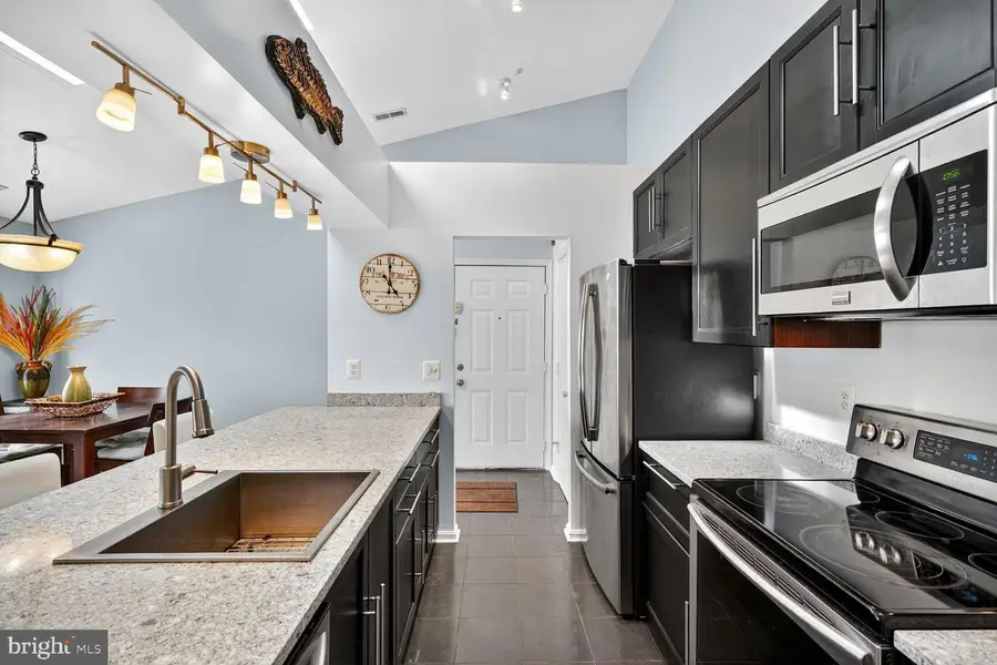 14101 Valleyfield Dr #11-4, Silver Spring, MD 20906 - Image #3