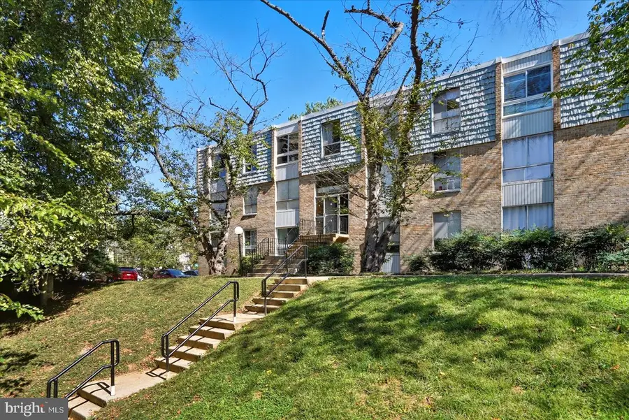 3960 Bel Pre Rd #4, Silver Spring, MD 20906 - Image #3