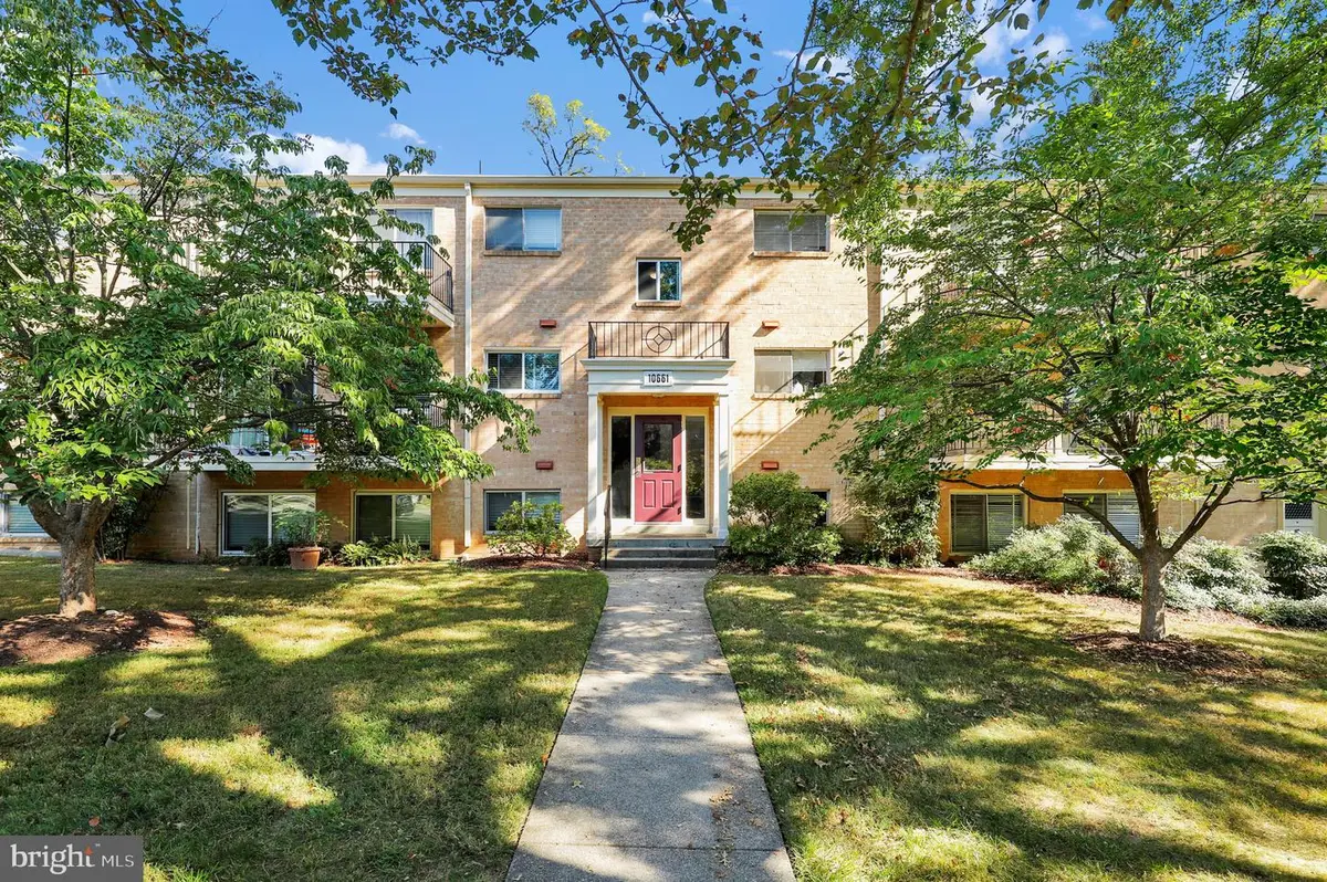 10661 Montrose Ave #202, Bethesda, MD 20814 - Image #1