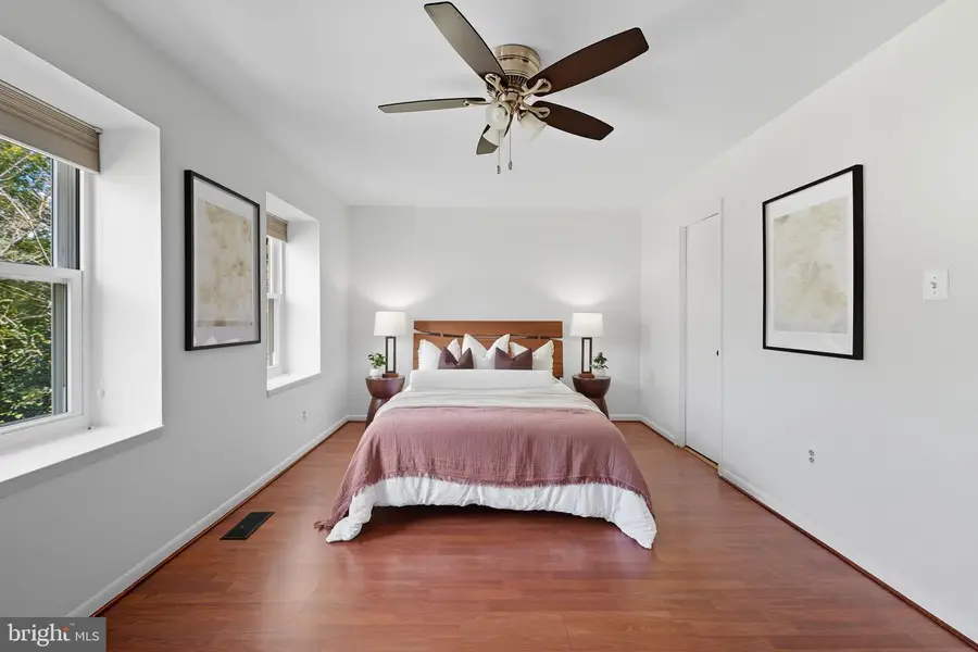 11606 Summer Oak Dr, Germantown, MD 20874 - Image #3