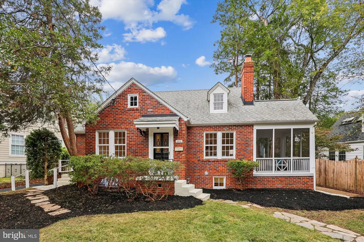 4505 S Chelsea Ln, Bethesda, MD 20814 - Image #1