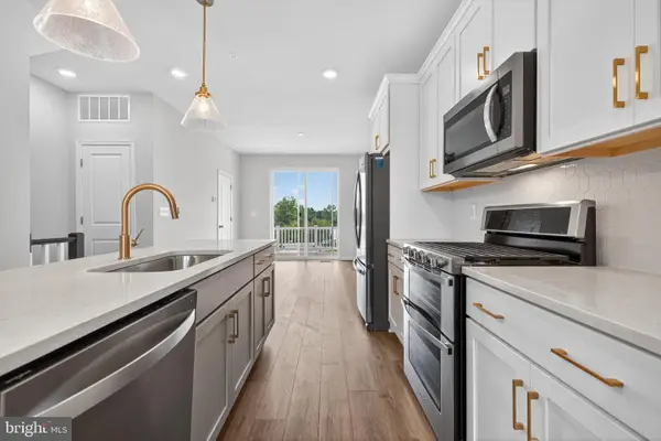 10036 Harper Vale Rd, MONTGOMERY VILLAGE, MD 20886