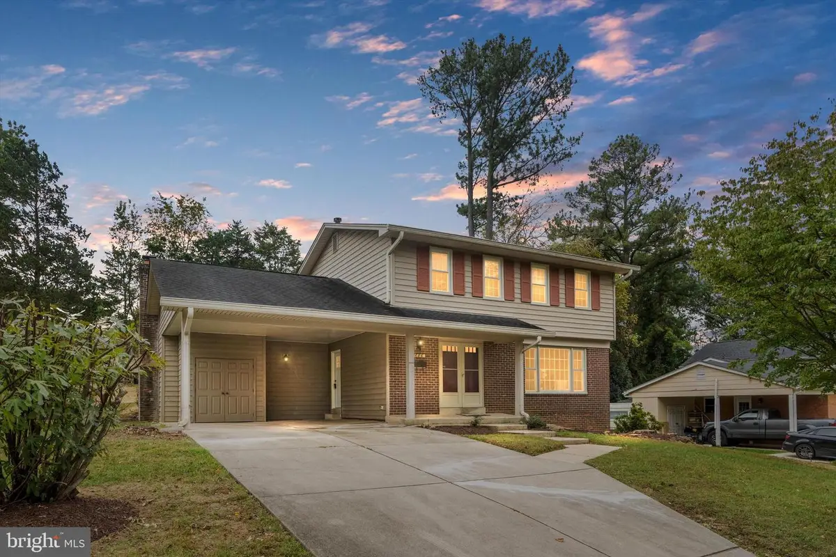 686 College Pkwy, Rockville, MD 20850 - Image #1