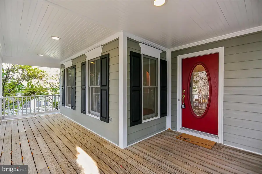 664 Lake Varuna Mews, Gaithersburg, MD 20878 - Image #3