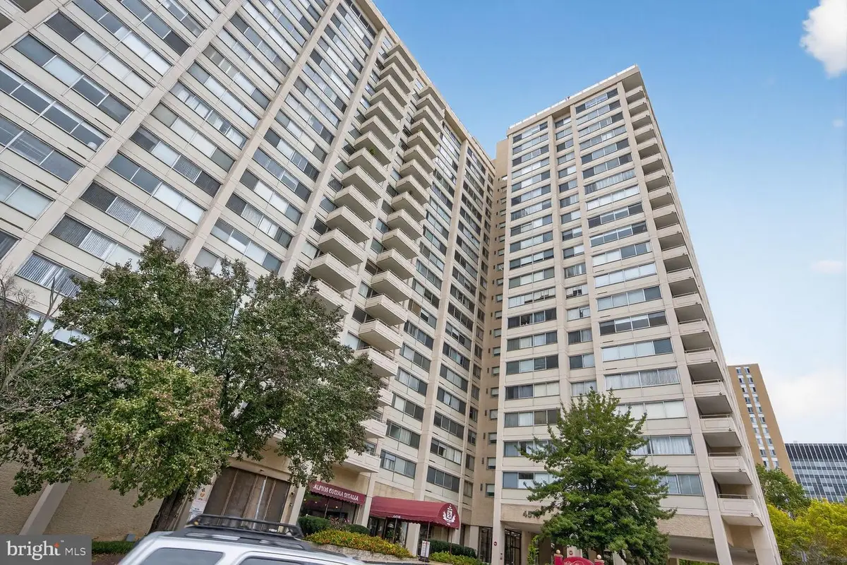 4515 Willard Ave #508s, Chevy Chase, MD 20815 - Image #1