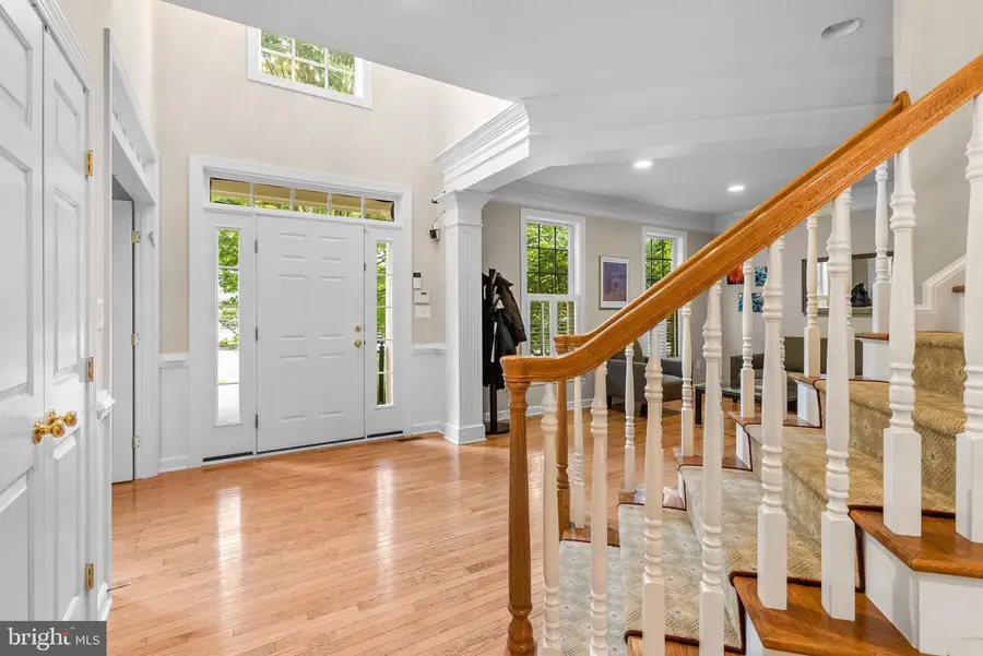 869 Still Creek Ln, Gaithersburg, MD 20878 - Image #2