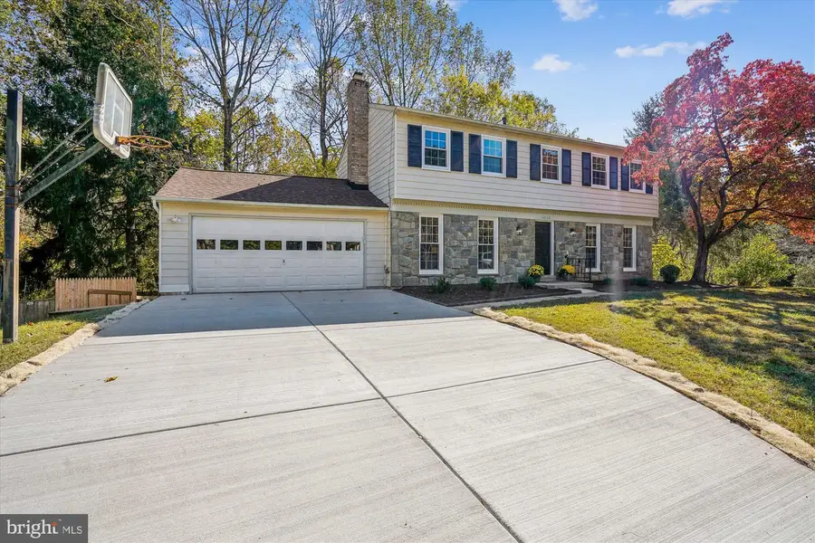 10132 Colebrook Ave, Potomac, MD 20854 - Image #3