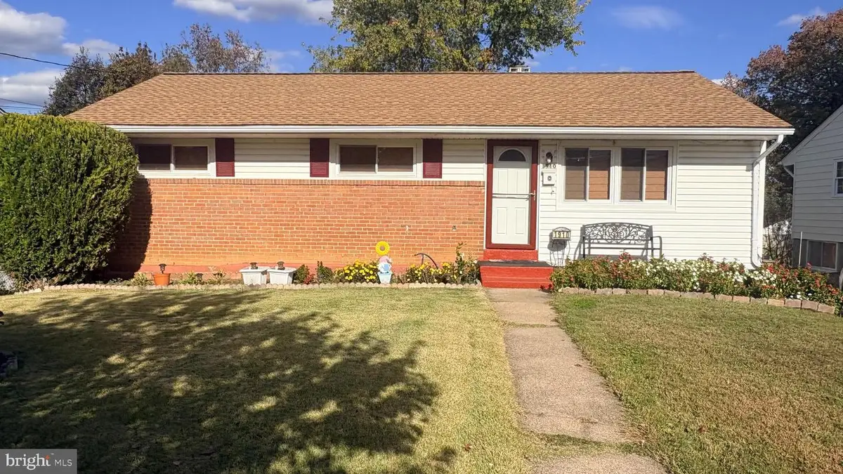 1910 Lewis Ave, Rockville, MD 20851 - #1