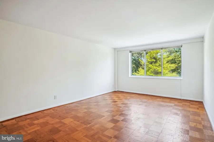 4977 Battery Ln #1-319, Bethesda, MD 20814 - Image #3