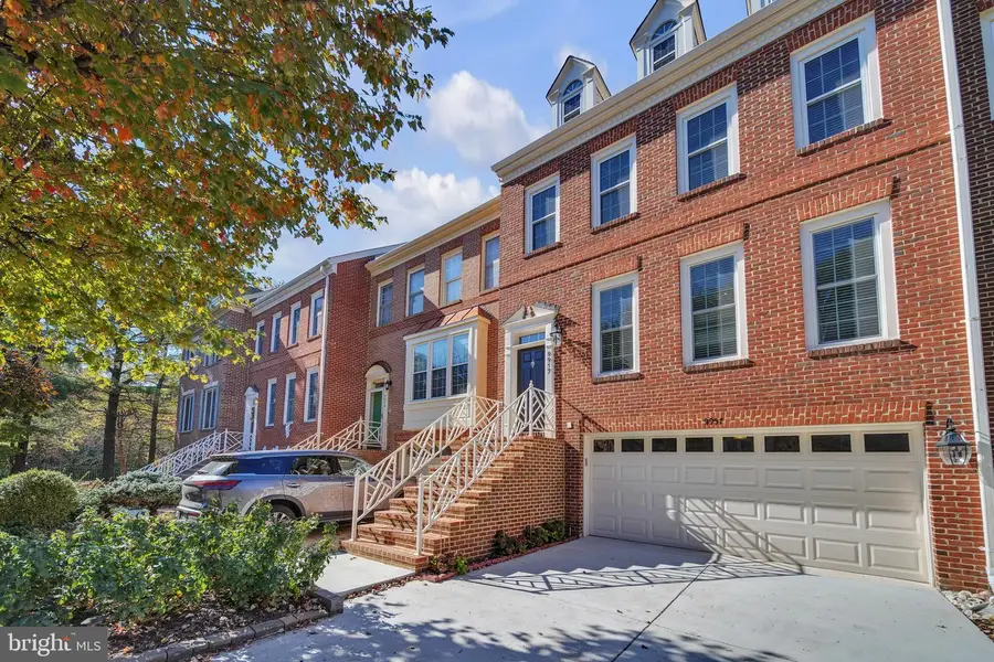 9957 Foxborough Cir, Rockville, MD 20850 - Image #2