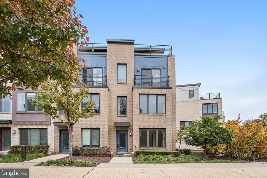 6940 Rockledge Dr, Bethesda, MD 20817 - Image #2