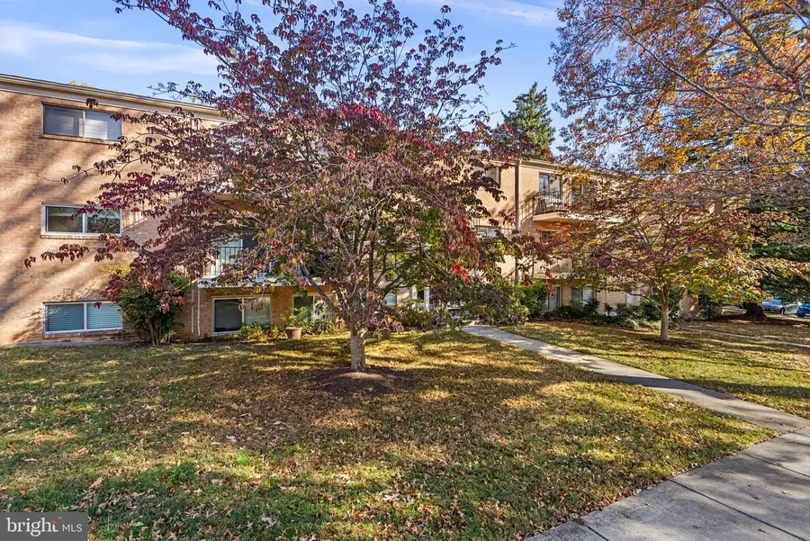 10661 Montrose Ave #103, Bethesda, MD 20814 - Image #2