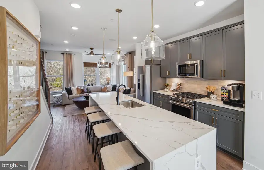 3037 Nina Clark Dr, Rockville, MD 20850 - Image #3