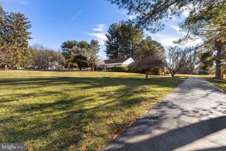 412 Vierling Dr, Silver Spring, MD 20904 - Image #3