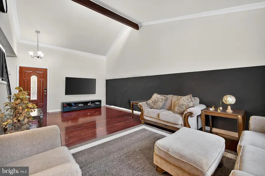 16820 Malabar St, Rockville, MD 20855 - Image #2