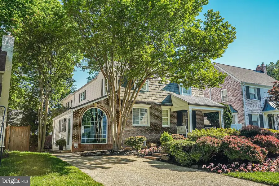 4817 Chevy Chase Blvd, Chevy Chase, MD 20815 - Image #3