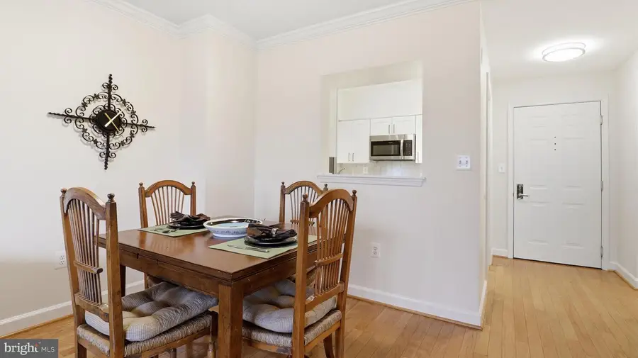 9707 Old Georgetown Rd #2411, Bethesda, MD 20814 - Image #3