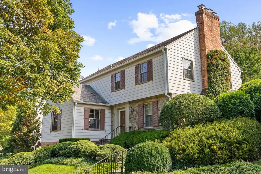 4411 Chalfont Pl, Bethesda, MD 20816 - Image #2