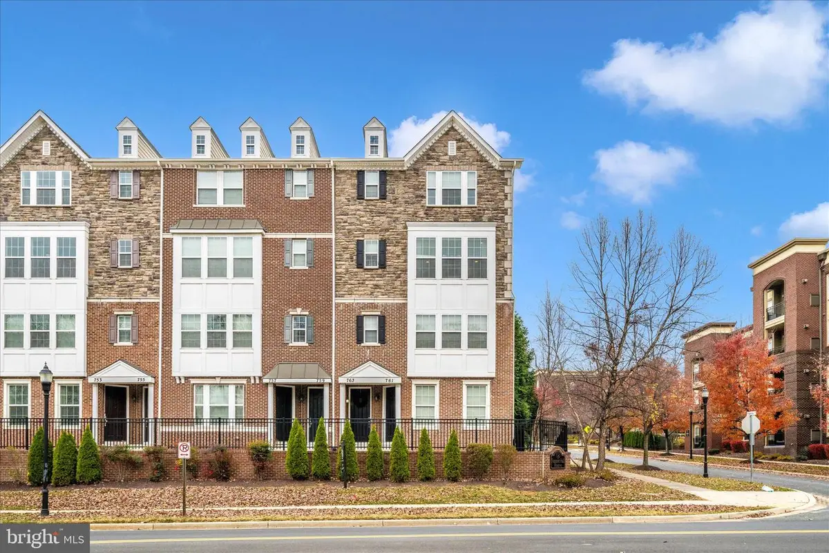 763 Cobbler Pl #763, Gaithersburg, MD 20877 - Image #1