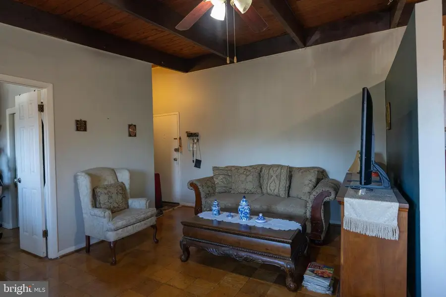 3421 University Blvd W #3421-302, Kensington, MD 20895 - Image #2