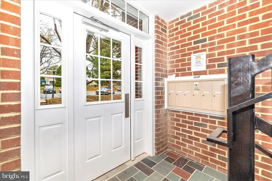 828 Quince Orchard Blvd #828-20, Gaithersburg, MD 20878 - Image #3