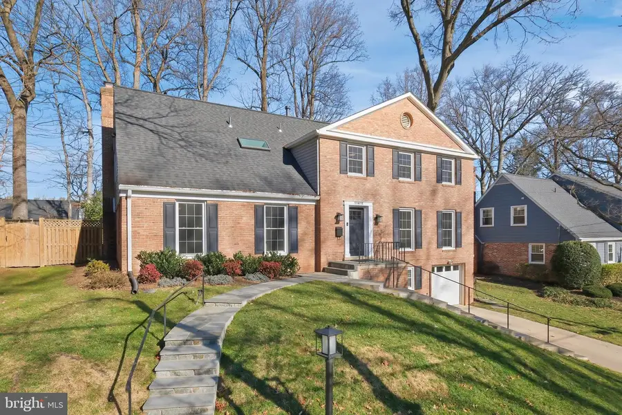 11411 Rolling House Rd, Rockville, MD 20852 - #2