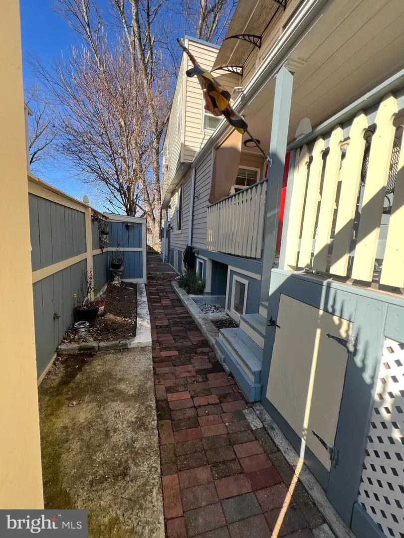 12220 Centerhill St, Silver Spring, MD 20902 - Image #3